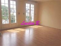Immobilier de prestige : Appartement type 2 � louer avec garage et balcon | Lucilia B. : votre sp&eacute;cialiste de l'immobilier sur Tours et environs