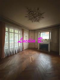 Immobilier de prestige : Appartement � vendre - Lucilia Brosset | Lucilia B. : votre sp&eacute;cialiste de l'immobilier sur Tours et environs